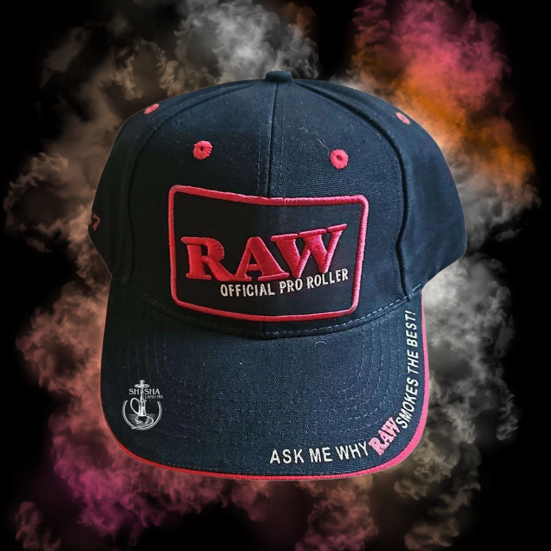 Gorra RAW estilo clásico con bordado frontal de la marca y ajuste universal